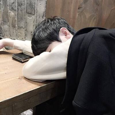 宇树科技王兴兴：未来可以征收机器人出厂税